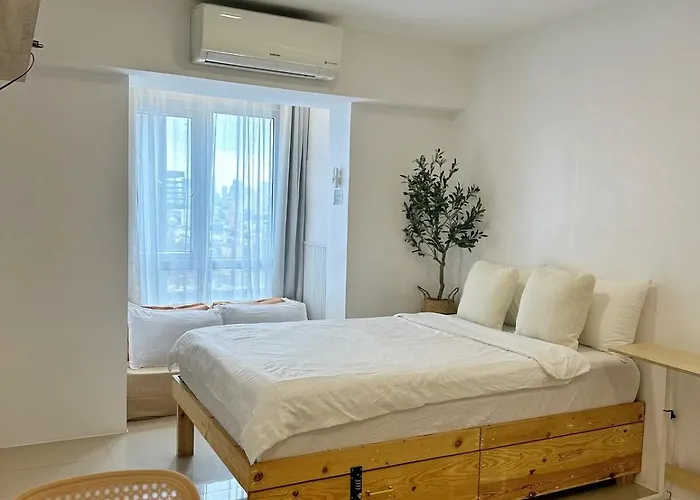 Apartment In Qc Wifi With Free Pool & Gym Access Mrt Accessible